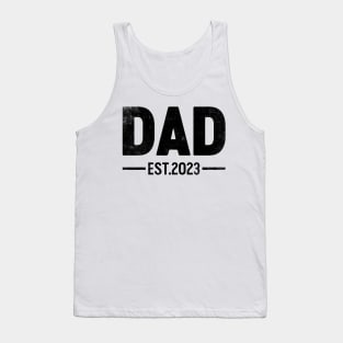 Dad Est 2023 (Black) Funny Father's Day Tank Top